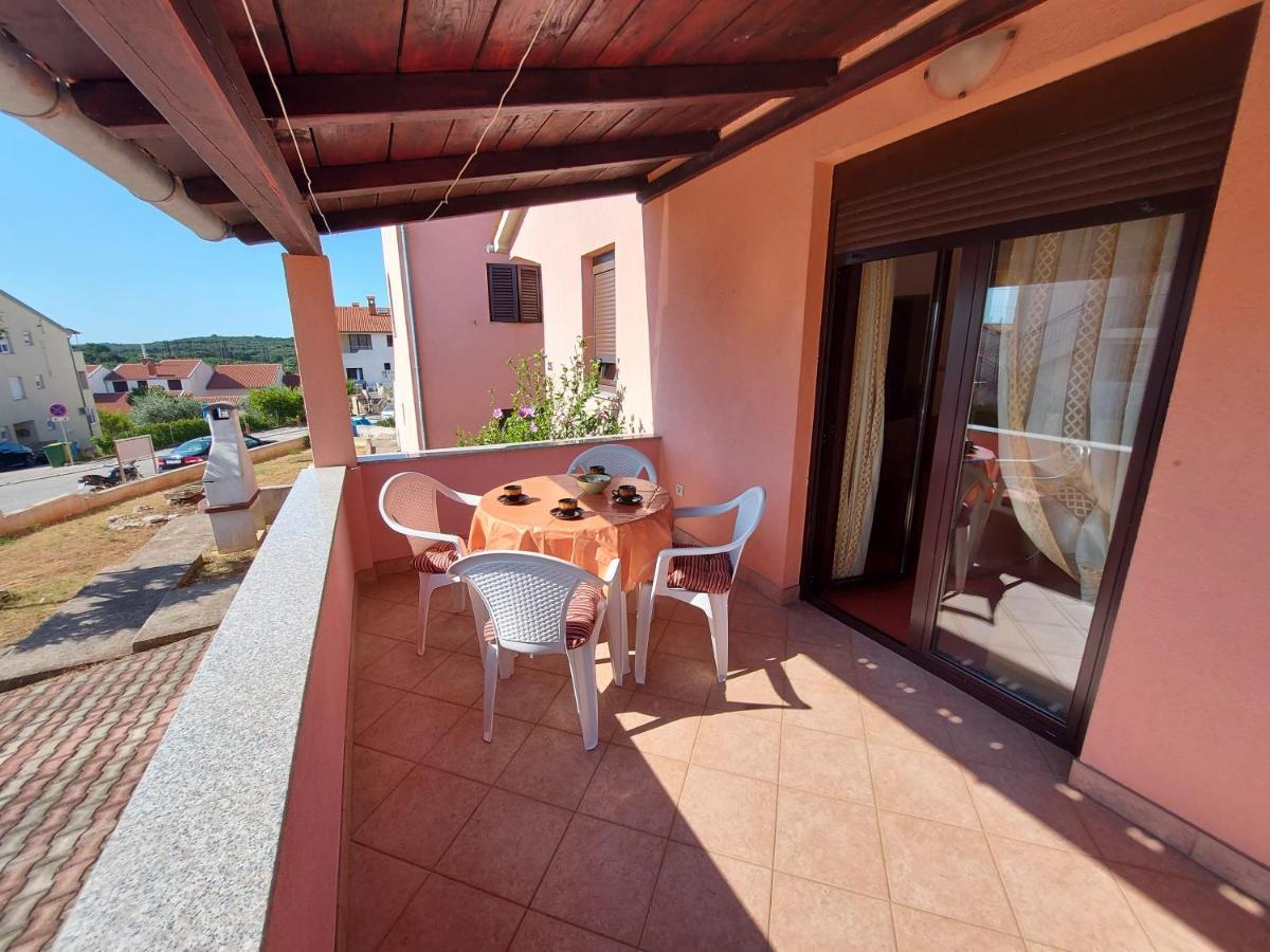 Apartament Apartman Porat Pula Zewnętrze zdjęcie