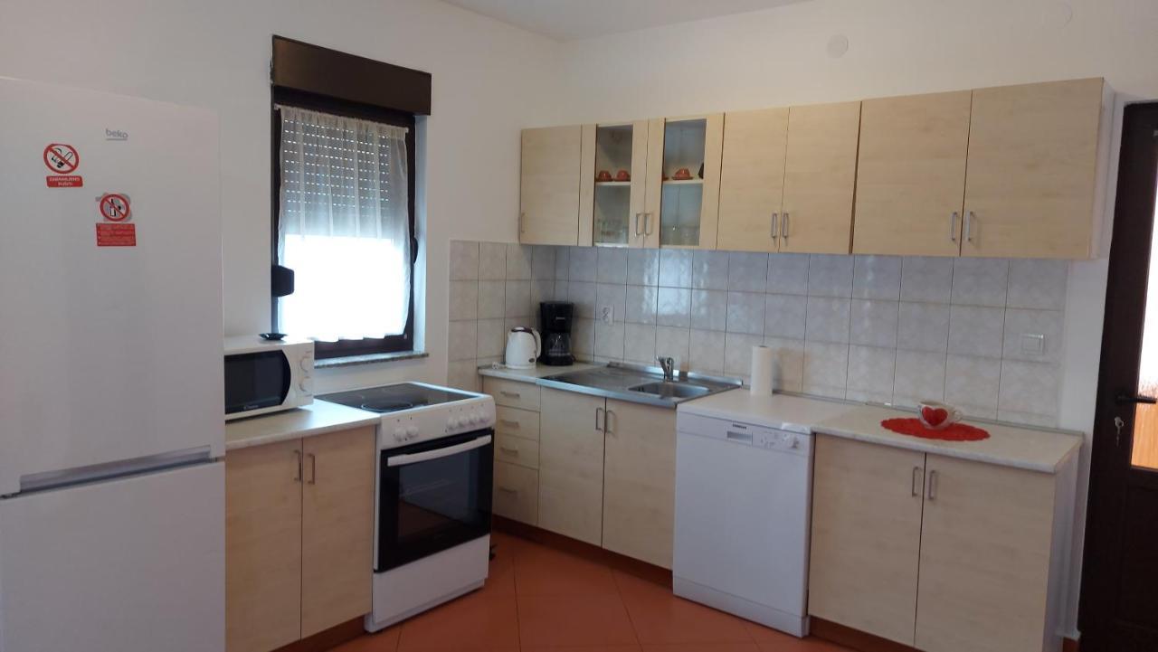 Apartament Apartman Porat Pula Zewnętrze zdjęcie